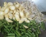 Foto langkah ke 5 dari resep Tumis Baby Corn, Kacang Panjang, Tauge.