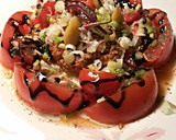 Foto del paso 9 de la receta: Ensalada de tomates y caballas en tomate