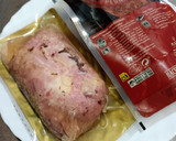 Foto del paso 1 de la receta: Codillo asado con trigueros y setas
