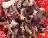 Hình bước làm 1 của món Vịt kho sả ớt