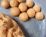 Foto langkah ke 3 dari resep Bola Ubi Kuning.