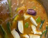 A picture of step 2 of South Indian fish curry.