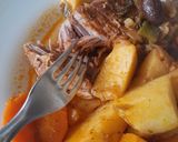 Foto del paso 6 de la receta: Bondiola especial para días muy fríos 🥩 en olla o al horno con verduras