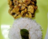 A picture of step 4 of Mushroom Sukka.