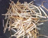 A picture of step 2 of Vegetarian Taro and Lotus Seed Spring Rolls.