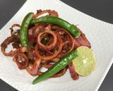 A picture of step 4 of Punjabi Dhaba Style: Chatpata 'Lachha Onions' Salad 🥗.