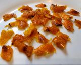 Foto del paso 5 de la receta: Cascaritas caramelizadas y crocantes de naranja sin azúcar al microondas. Receta original de Geri