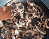 Foto del paso 2 de la receta: Trigo con alubias y champiñones