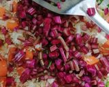 Foto del paso 3 de la receta: Arroz blanco con zanahoria y hojas de betabel