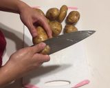 A picture of step 1 of Meat and potatoes.
