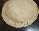 A picture of step 4 of Roti pan pizza.