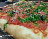 صورة لخطوة 10 من وصفة بيتزا كاري تقليدية 🍕🍕