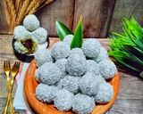 Foto langkah ke 10 dari resep Klepon Pandan.
