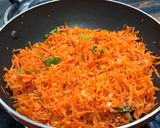 A picture of step 4 of Karnataka Style Carrot Palya.