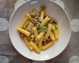 Foto del passaggio 3 della ricetta Pasta zucchina e salsiccia