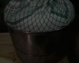 Foto langkah ke 6 dari resep Bolu kukus buah naga.