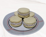 Foto del paso 3 de la receta: Alfajores de maicena veganos con dulce de coco 😍 :)