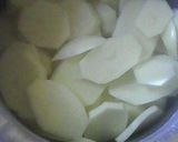 A picture of step 1 of Garlic mashed potatoes.