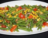 Foto del paso 3 de la receta: Ensalada de porotos verdes con choclo y tomates