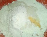 A picture of step 1 of Ring Doughnut.