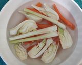 Foto del passaggio 2 della ricetta Hummus di ceci con pomodorini secchi e olive leccino