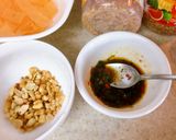 Hình bước làm 1 của món Bánh tráng trộn