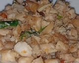 Foto langkah ke 5 dari resep Oseng Ikan Tuna.