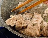 รูปขั้นตอนการทำที่ 2 ของ เนื้อตุ๋นผัดมะเขือเทศ燉牛肉炒蕃茄