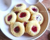 Foto langkah ke 4 dari resep Thumbprint blueberry cookies.