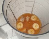 Foto langkah ke 2 dari resep Orange banana smoothies.