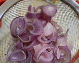 A picture of step 3 of Chicken Makhni Handi.