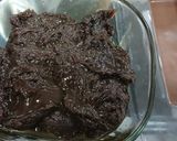 A picture of step 5 of Peanut butter chocolate bar.