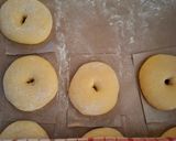 Foto langkah ke 7 dari resep Donat Rumahan.