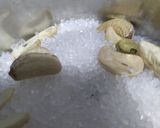 A picture of step 1 of Kaju Roll.