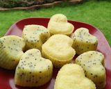 Foto langkah ke 8 dari resep Bolu buah naga putih.
