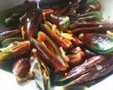 Foto langkah ke 4 dari resep Kerang Ijo Saos Tiram.