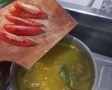 Foto langkah ke 4 dari resep Ayam Kuah Kuning.