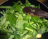 Foto langkah ke 3 dari resep Oseng Janggel Kangkung.