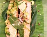 Une image de l'étape 5 de Saumon 🦈en papillote de feuilles 🍌de bananier.