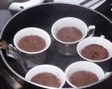 عکس مرحله 3 از دستور کیک فنجانی بدون فر🍮