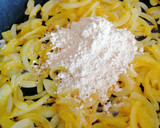 Foto del paso 7 de la receta: Coliflor en salsa de azafrán