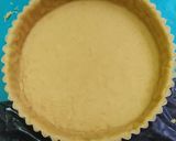 Foto langkah ke 6 dari resep Cinnamon Caramel Apple Pie.