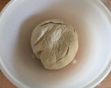 A picture of step 5 of Lardy cake.