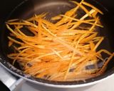 Une image de l'étape 3 de Zestes d'orange confits rapide.