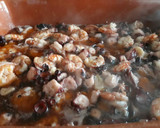 Foto del paso 5 de la receta: Pulpo con gambones al ajillo