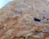 A picture of step 4 of Khasta karara paratha.