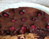 Foto del passaggio 7 della ricetta Torta lamponi e cioccolato