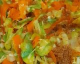 Foto del paso 3 de la receta: Tortilla de zapallitos verdes, cebolla y zanahoria