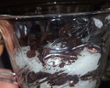 Foto langkah ke 5 dari resep Cake Lumer Topping Oreo.