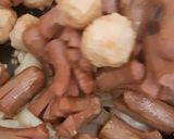 Foto langkah ke 1 dari resep Bakso Dan Sosis Saus Mentega (Mpasi 18 bulan).